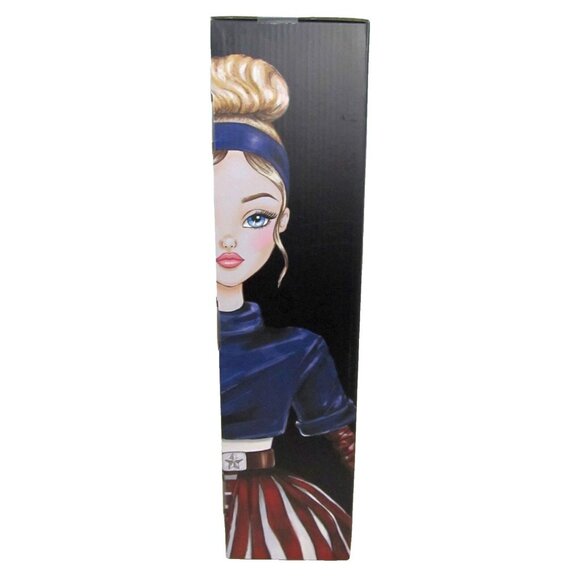 Madame Alexander Collection Marvel Fan Girl Captain America 13 inch Doll - Picture 5 of 8